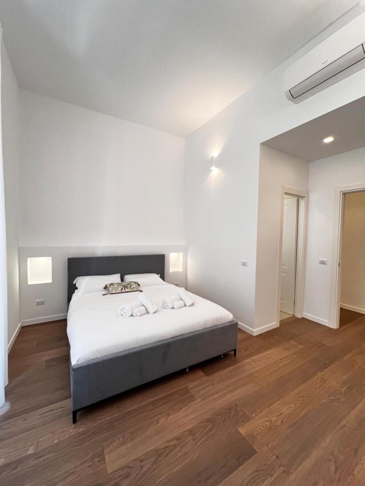 Carlo Alberto Apartment Rom